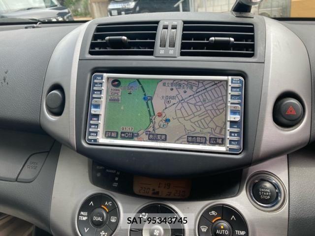 Toyota RAV4 2006-02 8745474-14