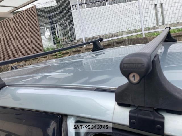 Toyota RAV4 2006-02 8745474-19