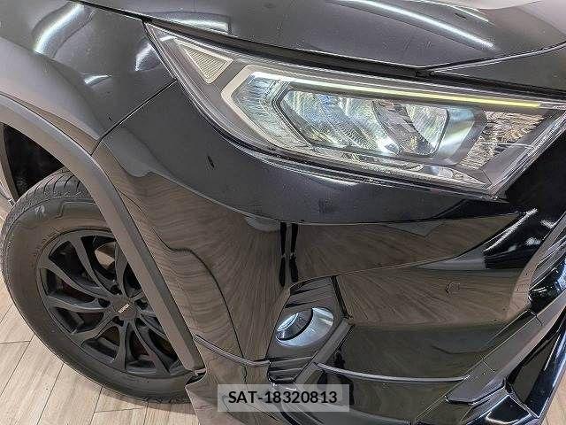Toyota RAV4 2021-11 8797290-19