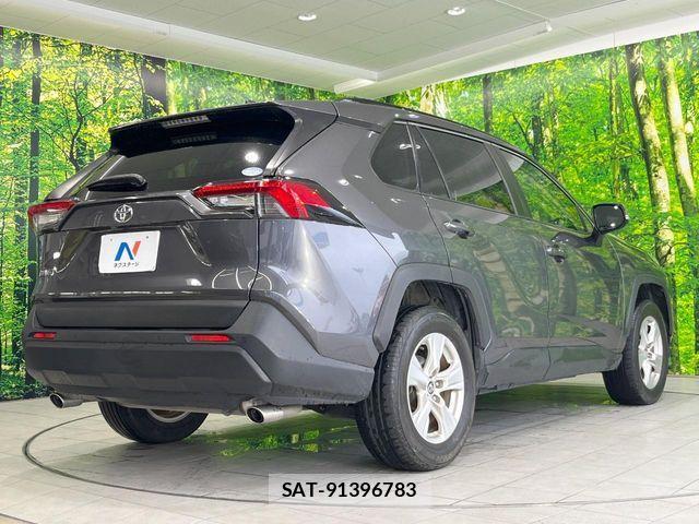 Toyota RAV4 2019-08 8831265-16