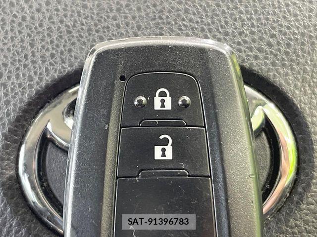Toyota RAV4 2019-08 8831265-6