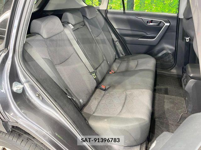 Toyota RAV4 2019-08 8831265-8