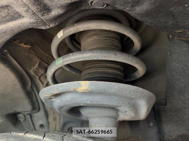 Toyota RAV4 2020-01 8831266-19