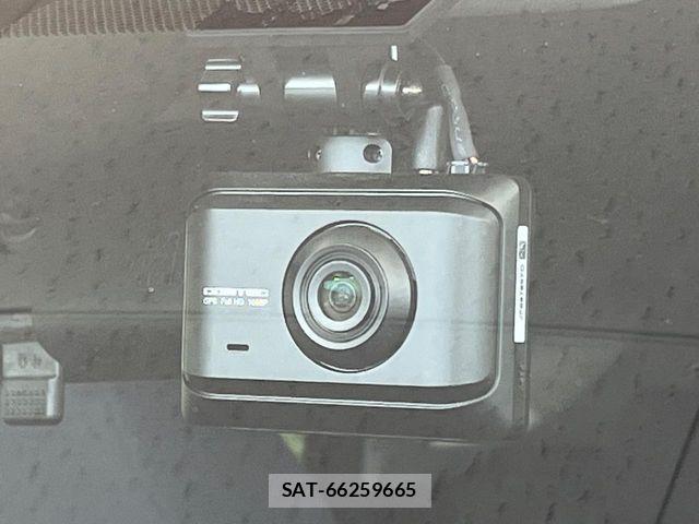Toyota RAV4 2020-01 8831266-3