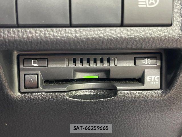 Toyota RAV4 2020-01 8831266-6