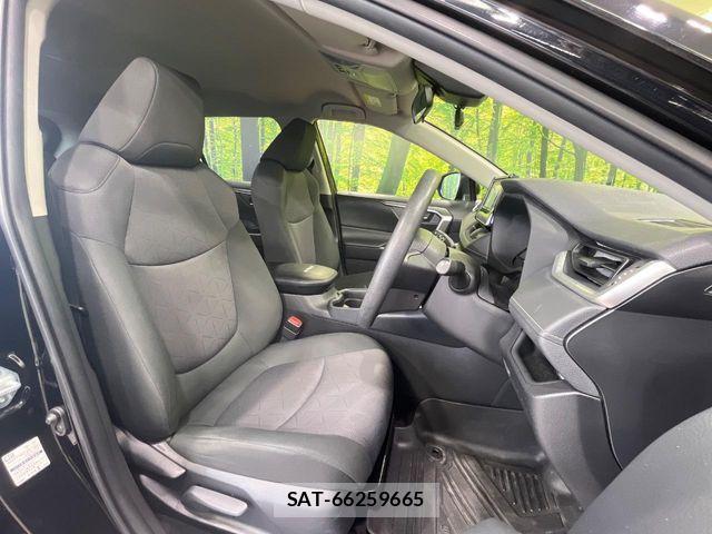 Toyota RAV4 2020-01 8831266-7