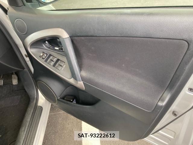 Toyota RAV4 2007-12 8849827-10