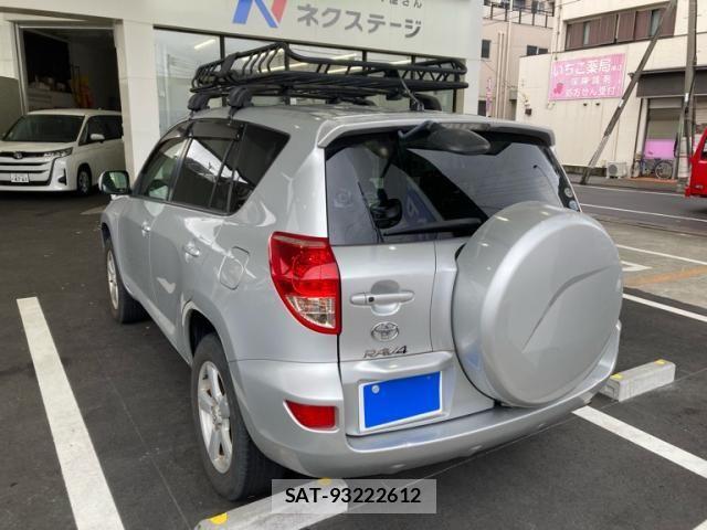 Toyota RAV4 2007-12 8849827-1