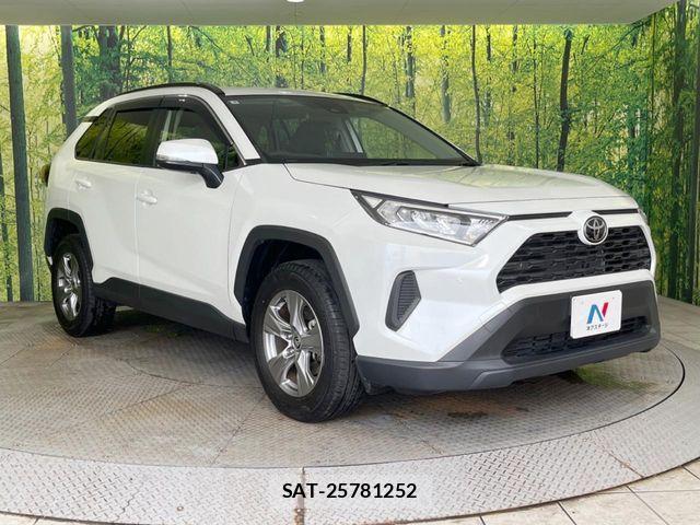 Toyota RAV4 2023-09 8850488-15