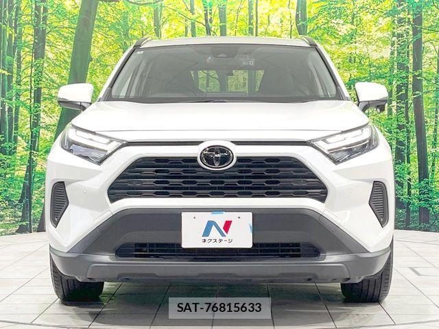 Toyota RAV4 2022-02 8849984-13