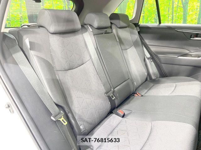 Toyota RAV4 2022-02 8849984-8