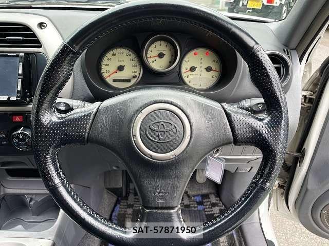 Toyota RAV4 2001-06 7252113-4