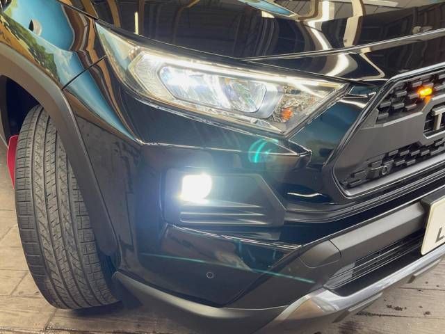 Toyota RAV4 2020-03 469119-12
