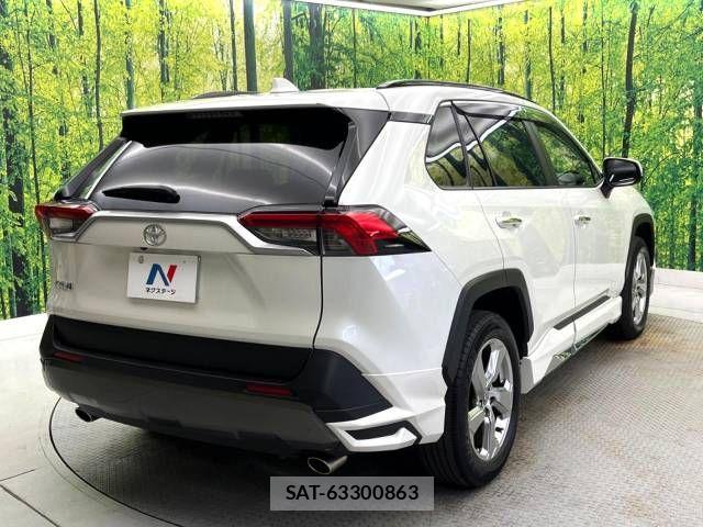 Toyota RAV4 2021-12 504036-17
