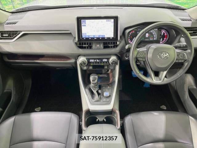 Toyota RAV4 2019-04 523248-1