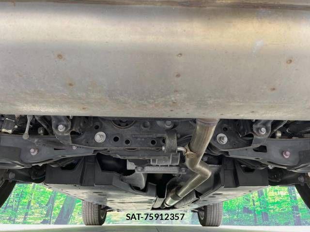 Toyota RAV4 2019-04 523248-19