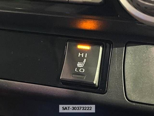 Toyota RAV4 2019-06 533882-6