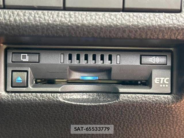 Toyota RAV4 2021-08 649979-6