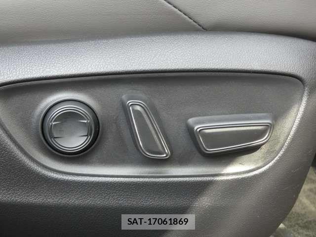 Toyota RAV4 2021-01 735807-24