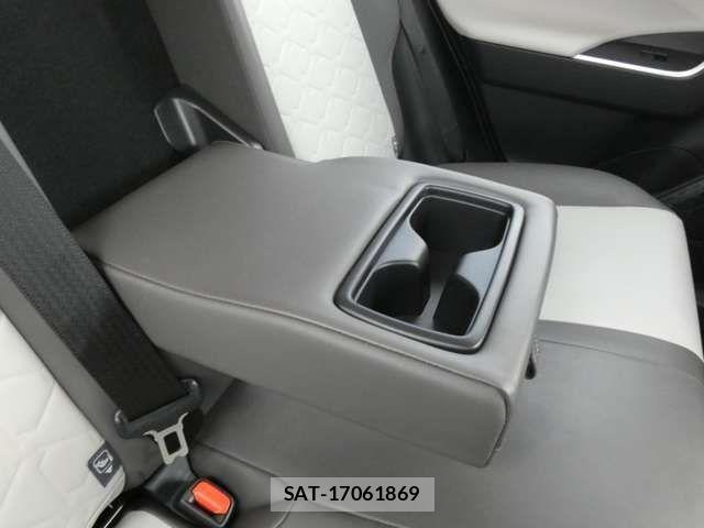 Toyota RAV4 2021-01 735807-25