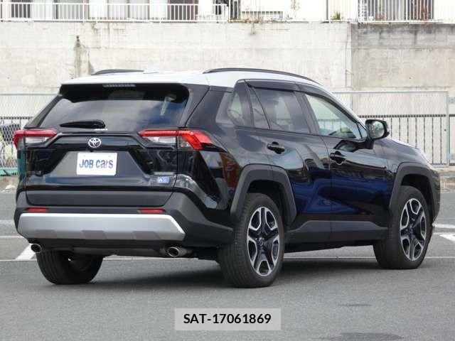 Toyota RAV4 2021-01 735807-2
