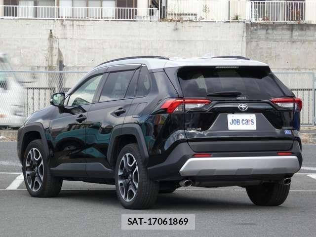 Toyota RAV4 2021-01 735807-3