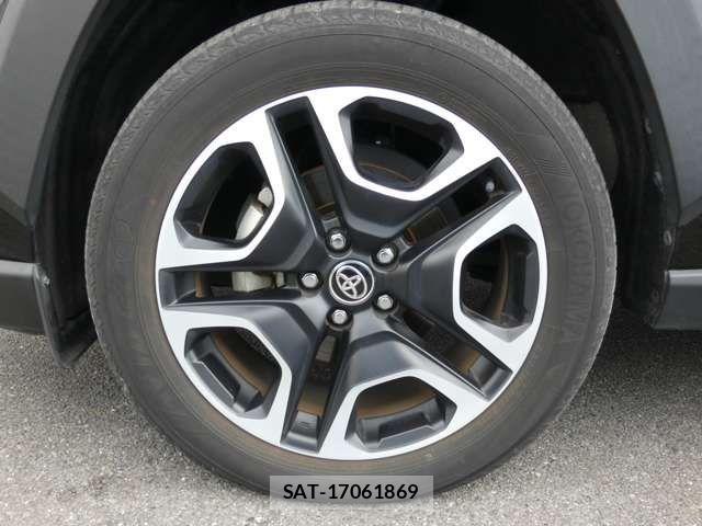 Toyota RAV4 2021-01 735807-7