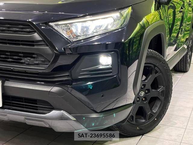 Toyota RAV4 2022-07 781714-11