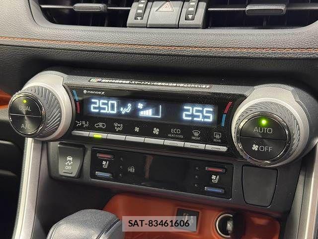 Toyota RAV4 2023-09 827016-11