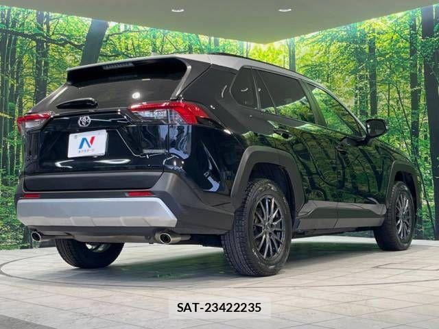 Toyota RAV4 2021-08 868068-16