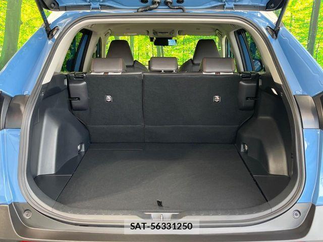 Toyota RAV4 2023-06 1213168-9