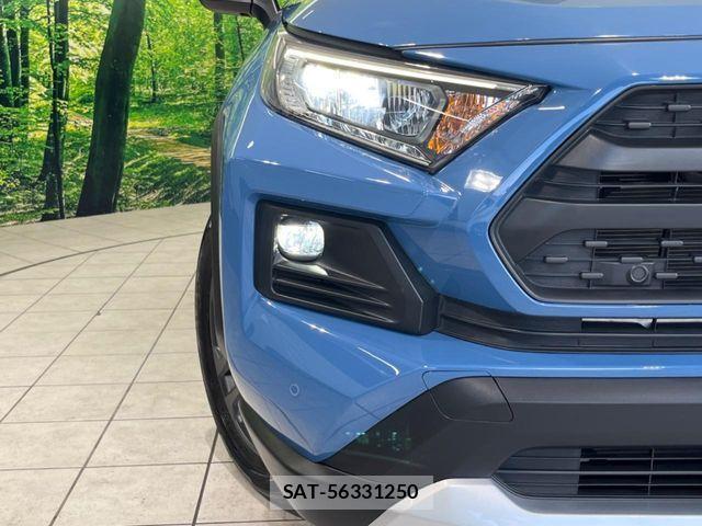 Toyota RAV4 2023-06 1213168-11