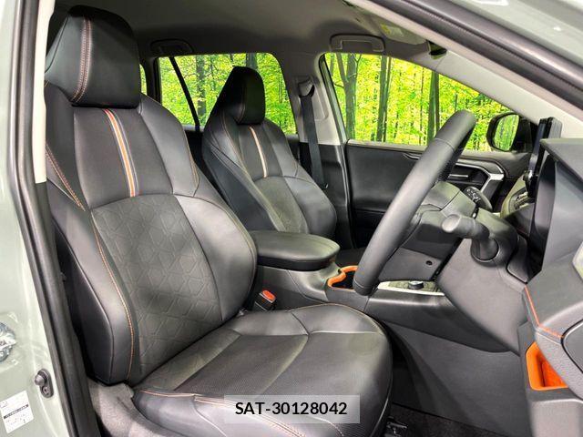 Toyota RAV4 2025-04 2675111-8