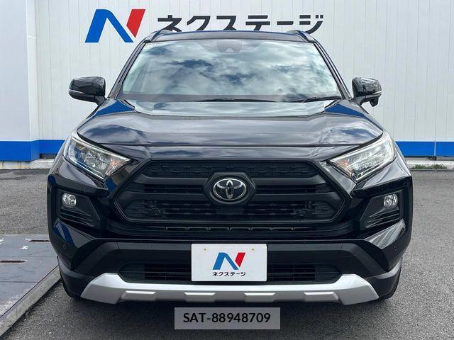 Toyota RAV4 2019-05 3384903-14