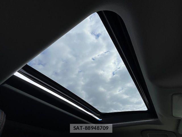 Toyota RAV4 2019-05 3384903-4