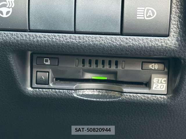 Toyota RAV4 2019-04 3384955-3