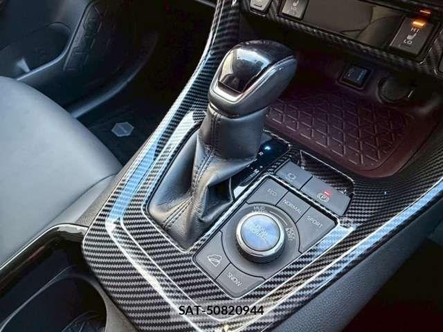 Toyota RAV4 2019-04 3384955-8