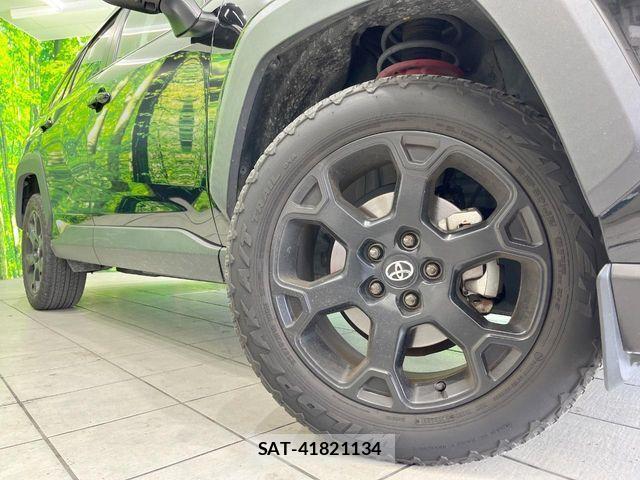 Toyota RAV4 2021-12 3909325-12
