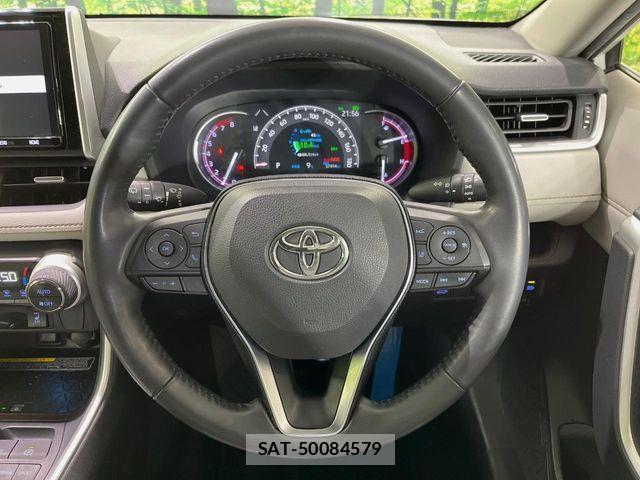 Toyota RAV4 2019-07 3909357-12