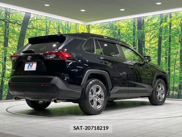 Toyota RAV4 2022-12 4600425-16