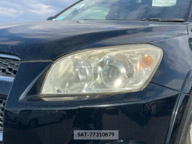 Toyota RAV4 2015-04 4640671-18