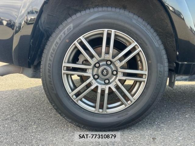Toyota RAV4 2015-04 4640671-27