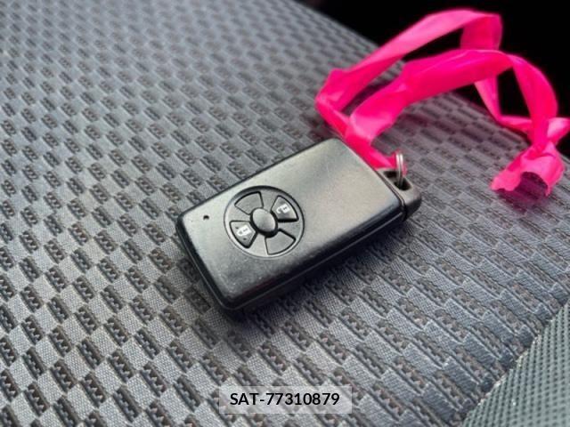 Toyota RAV4 2015-04 4640671-29