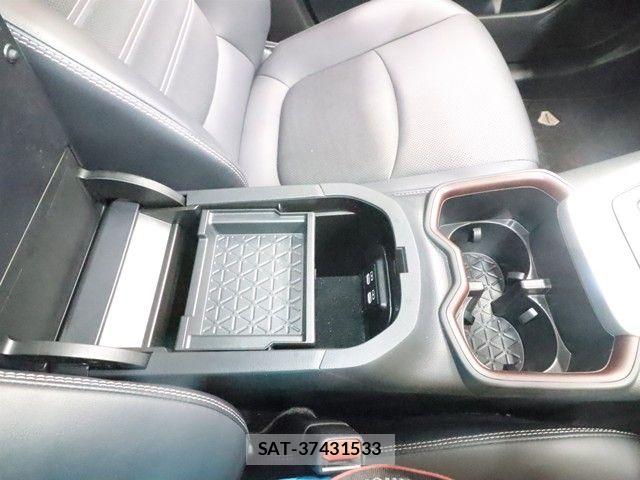 Toyota RAV4 2023-03 4979641-22