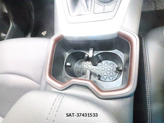 Toyota RAV4 2023-03 4979641-24