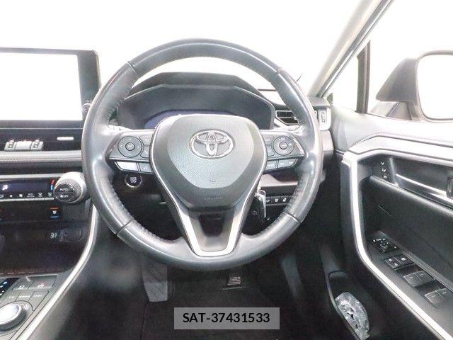 Toyota RAV4 2023-03 4979641-27