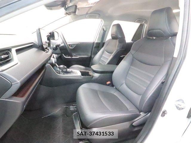 Toyota RAV4 2023-03 4979641-3