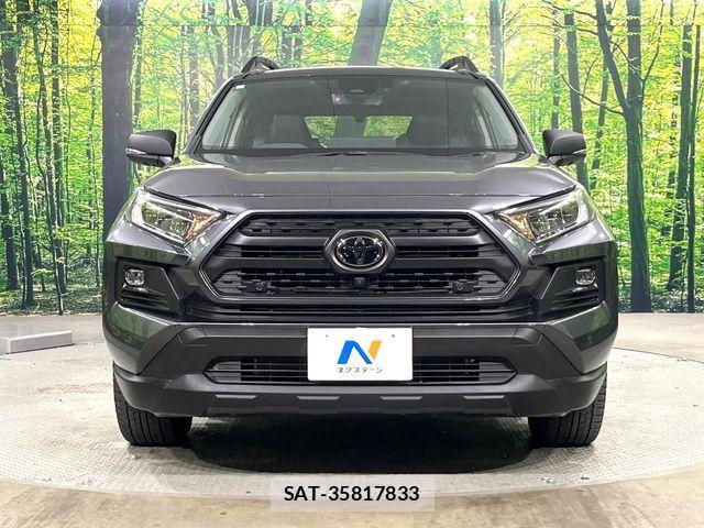 Toyota RAV4 2024-02 5876647-13