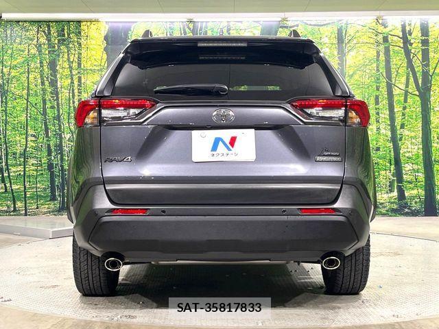 Toyota RAV4 2024-02 5876647-14