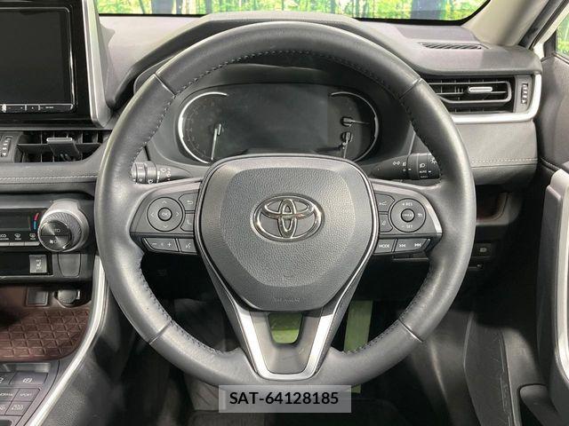 Toyota RAV4 2021-07 5876770-10